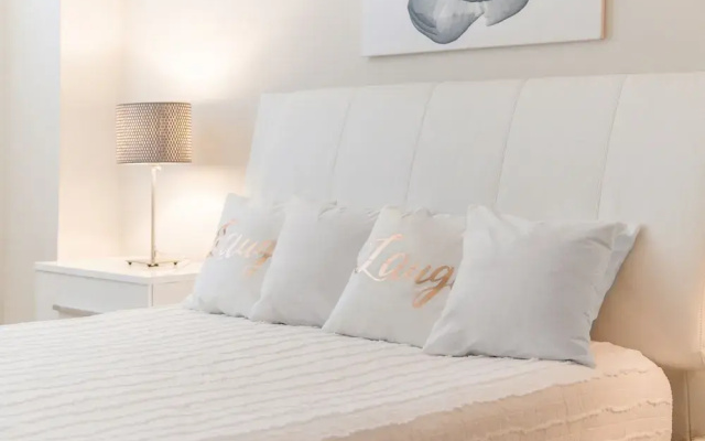photo 5 of Brickell Family Travel Suites