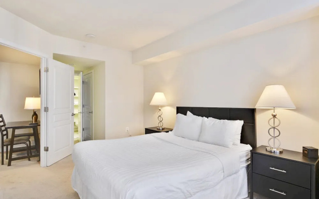 photo 2 of The Gramercy at Metropolitan Park