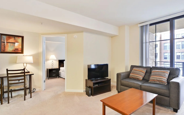 photo 4 of The Gramercy at Metropolitan Park