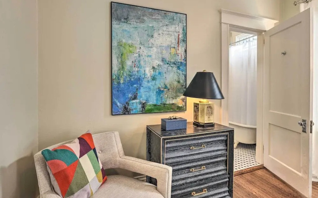 photo 4 of Bright Apartment 3 Mi to Downtown Birmingham!