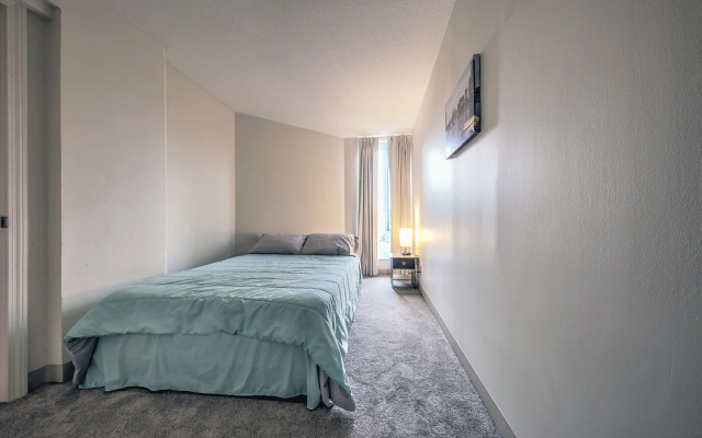 photo 4 of Bright Condo, Plenty of Room, Sleeps Upto 8