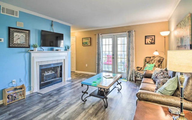 photo 3 of 5 Mi to Beach: Gulf Shores Condo w/ Perks!