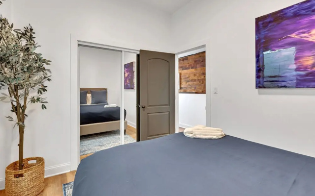 photo 5 of Bright Modern 4Bd 2Ba in the Heart of Wrigleyville by AllSet Turnover