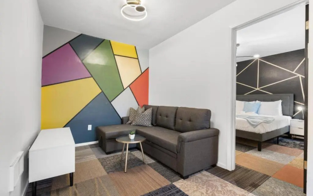 photo 2 of Bright Modern One BR Apartment in SFO