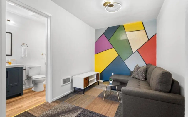photo 4 of Bright Modern One BR Apartment in SFO