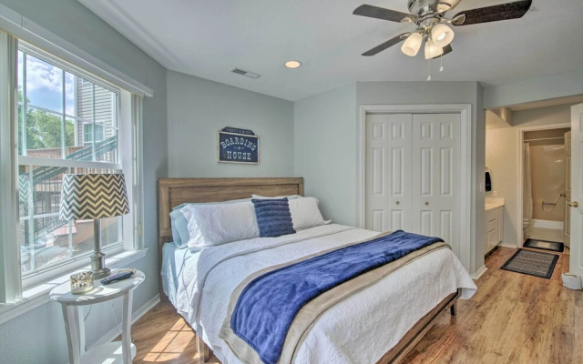 photo 4 of Bright Ozarks Condo w/ Balcony & Lake Views!