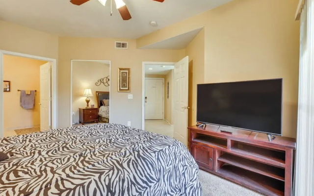 photo 5 of Bright Phoenix Condo - 3 Mi to State Farm Stadium!