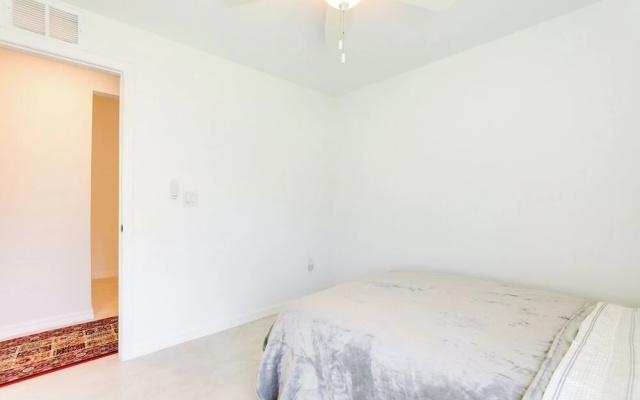photo 5 of Bright Port Charlotte Home - 2 Mi to Beach!