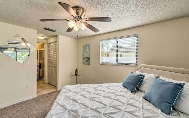 photo 3 of Bright Venice Home w/ Yard < 4 Miles to Beach!