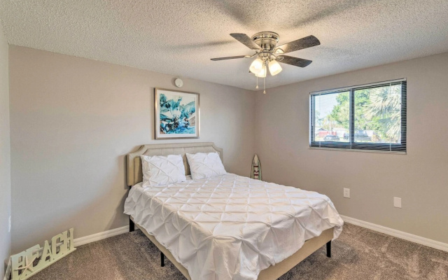photo 4 of Bright Venice Home w/ Yard < 4 Miles to Beach!