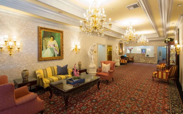photo 2 of Bristol Hotel, Boutique Collection