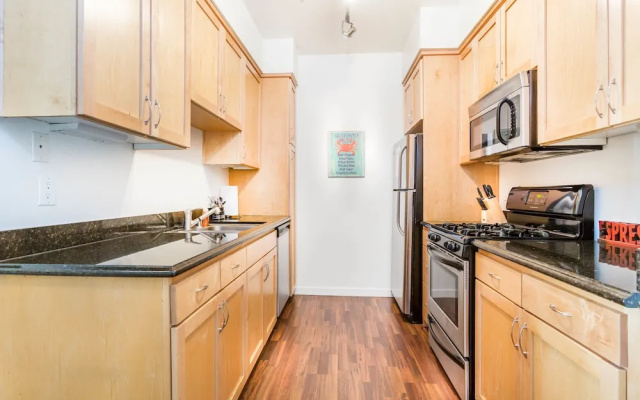 photo 5 of Broadway Apartment