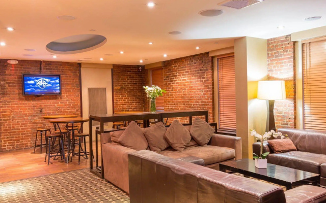 photo 2 of Broadway Hotel and Hostel