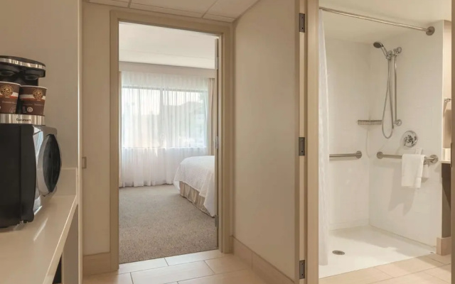 photo 3 of Brookfield Suites Hotel
