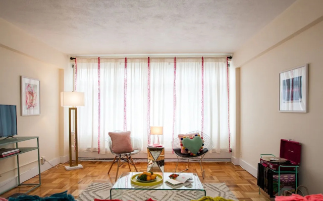 photo 2 of One Bedroom Apartment in Brookline by Namastay