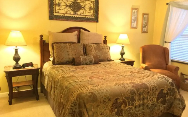 photo 2 of Brookside Mountain Mist Inn