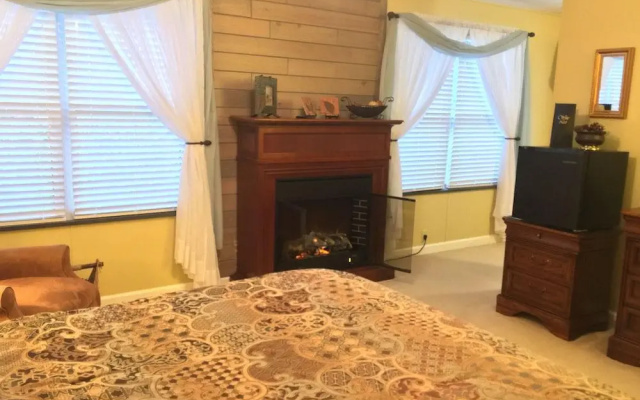 photo 4 of Brookside Mountain Mist Inn