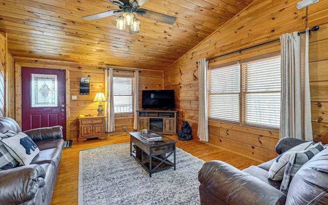 photo 3 of Bryson City Cabin w/ Hot Tub, Views & Pool Table!