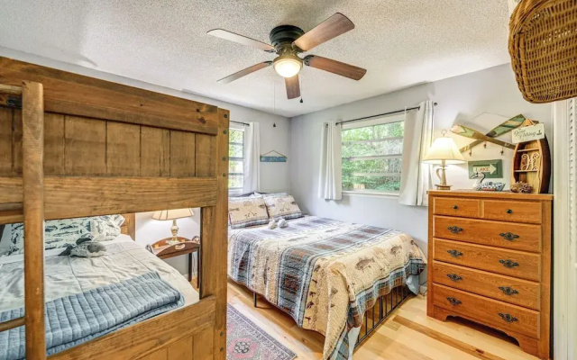 photo 5 of Bryson City Home w/ Deck ~ 1 Mi to Fontana Lake