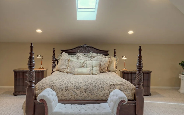 photo 3 of Bryson City Loft