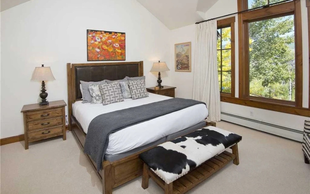 photo 5 of Buckhorn Townhome #9 4 Bedrooms 5 Bathrooms Townhouse