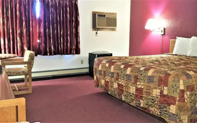 photo 4 of AmeriVu Inn & Suites - Avon