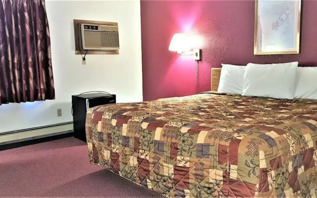 photo 5 of AmeriVu Inn & Suites - Avon
