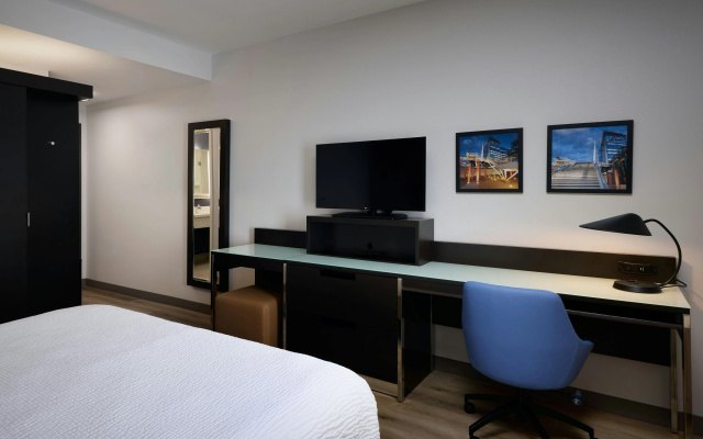 photo 5 of Fairfield Inn & Suites by Marriott Denver Downtown