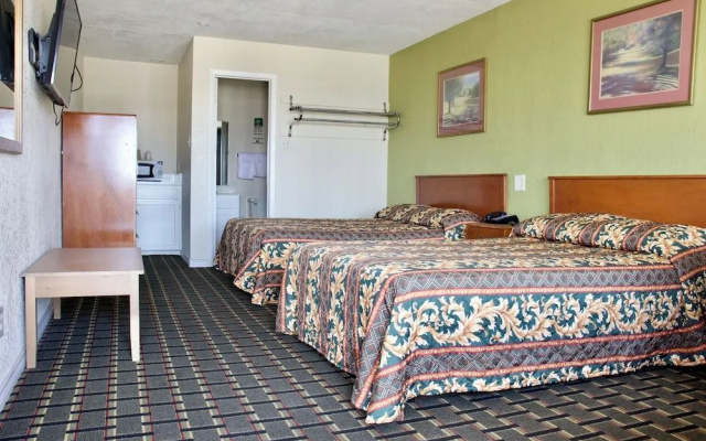 photo 5 of Executive Inn of Arlington, Near AT&T Stadium