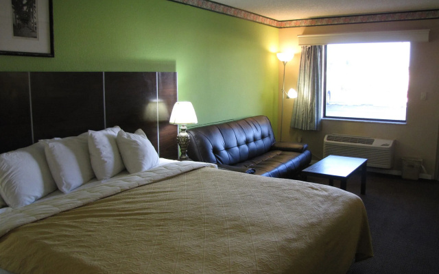 photo 3 of Budget Host Inn