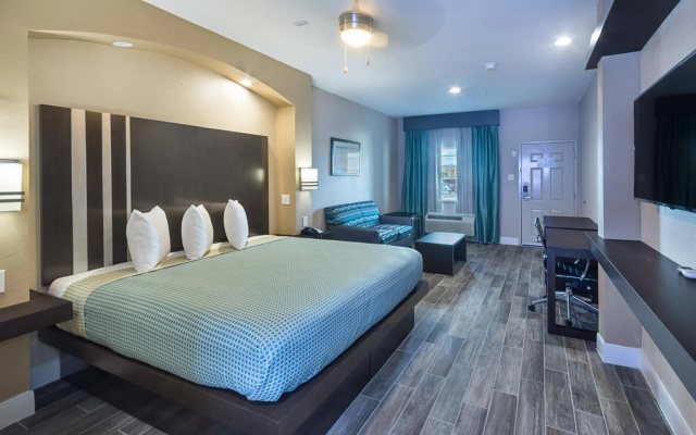 photo 3 of Econo Lodge Inn & Suites Houston NW - CY - Fair