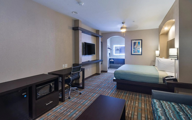 photo 4 of Econo Lodge Inn & Suites Houston NW - CY - Fair