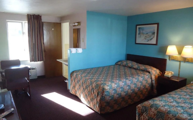 photo 3 of Budget Host Inn Somerset