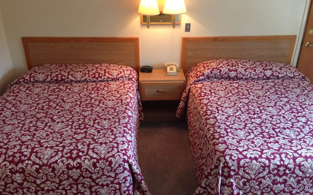 photo 2 of Budget Host Killington Lodge