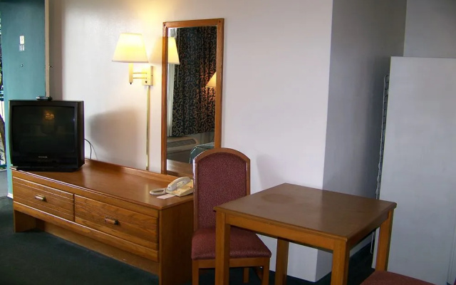 photo 5 of Budget Inn & Suites Orlando