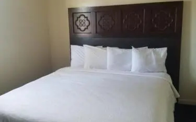 photo 5 of Budget Inn
