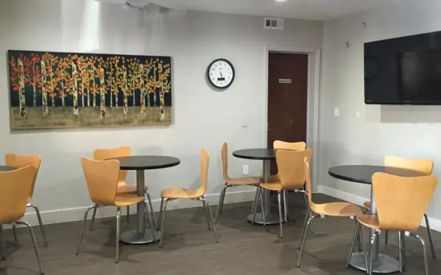 photo 2 of Excel Inn & Suites
