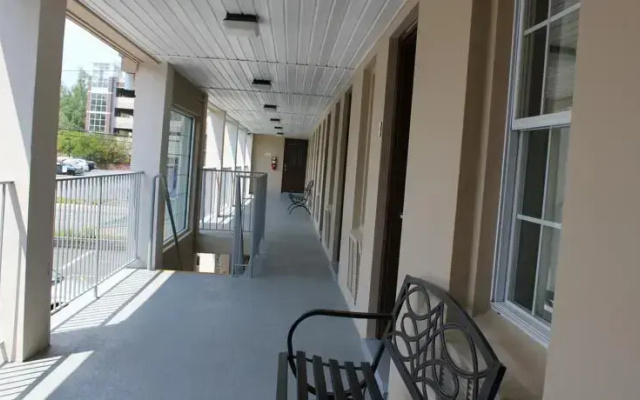 photo 4 of Excel Inn & Suites