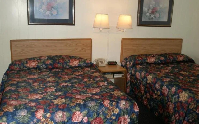 photo 5 of Budget Inn