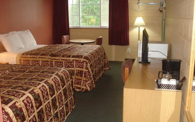 photo 5 of Budget Inn Bath