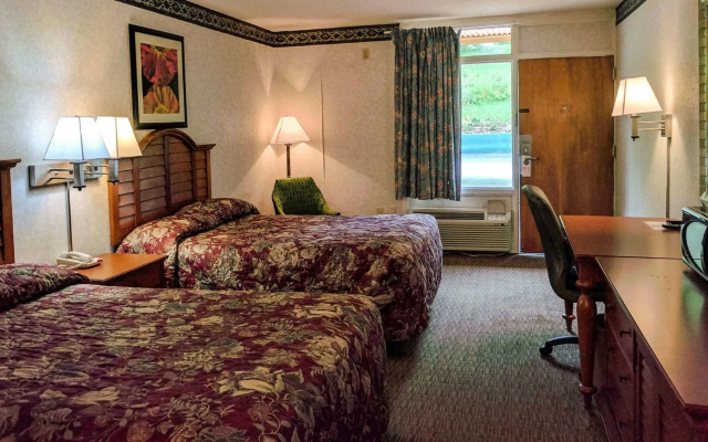 photo 5 of Budget Inn Ellijay
