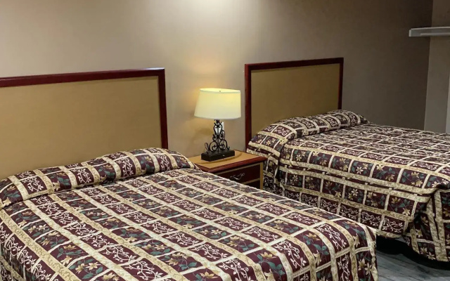 photo 3 of Budget Inn San Gabriel