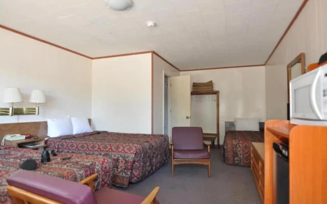 photo 5 of Budget Inn Near Westrock