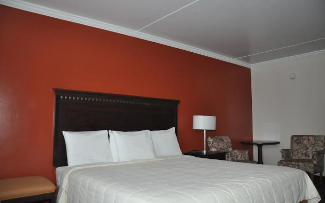 photo 2 of Budget Inn