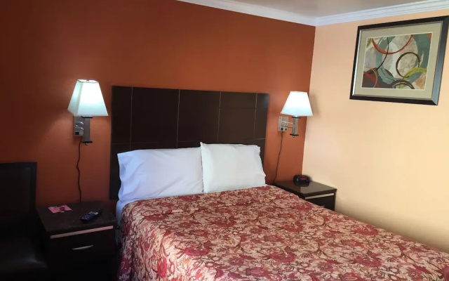 photo 3 of Budget Motel