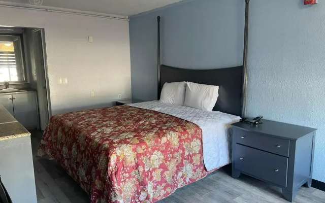 photo 4 of Budgetel Inn & Suites