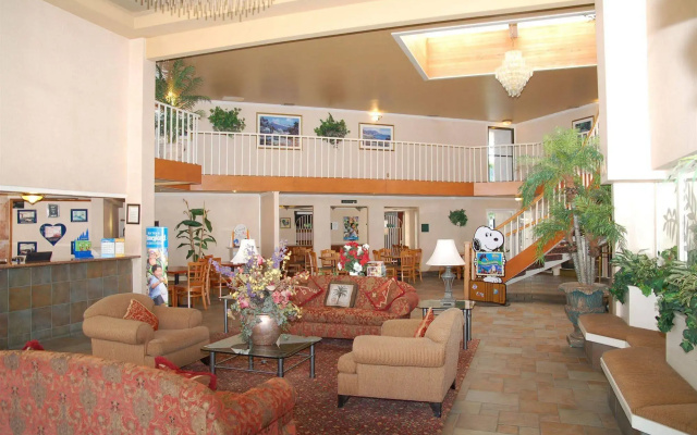 photo 2 of The Buena Park Hotel & Suites