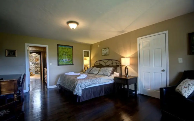 photo 3 of Bullhead Mountain Lodge - 8 Br Home