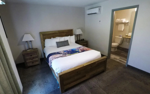 photo 3 of Bumbleberry Inn