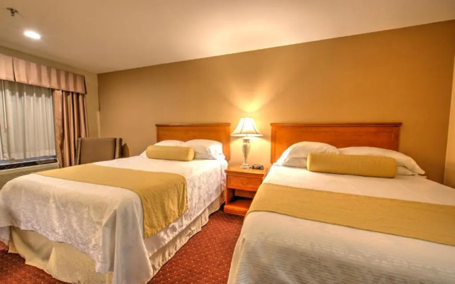photo 4 of Burbank Inn and Suites